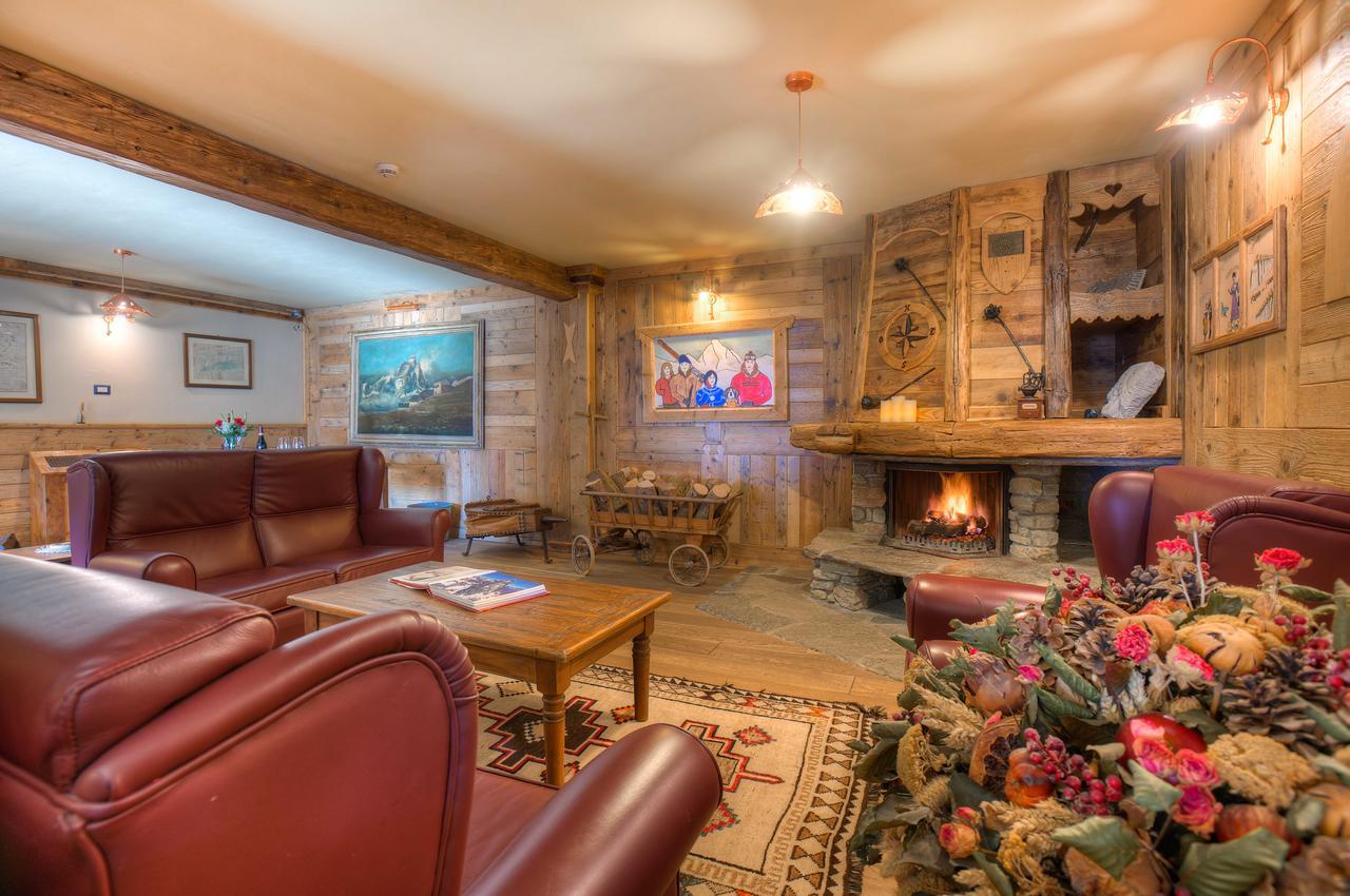 Hotel Meuble Mon Reve بيريوِل تْشيرفينيا المظهر الخارجي الصورة