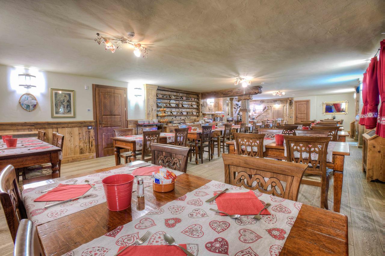 Hotel Meuble Mon Reve بيريوِل تْشيرفينيا المظهر الخارجي الصورة